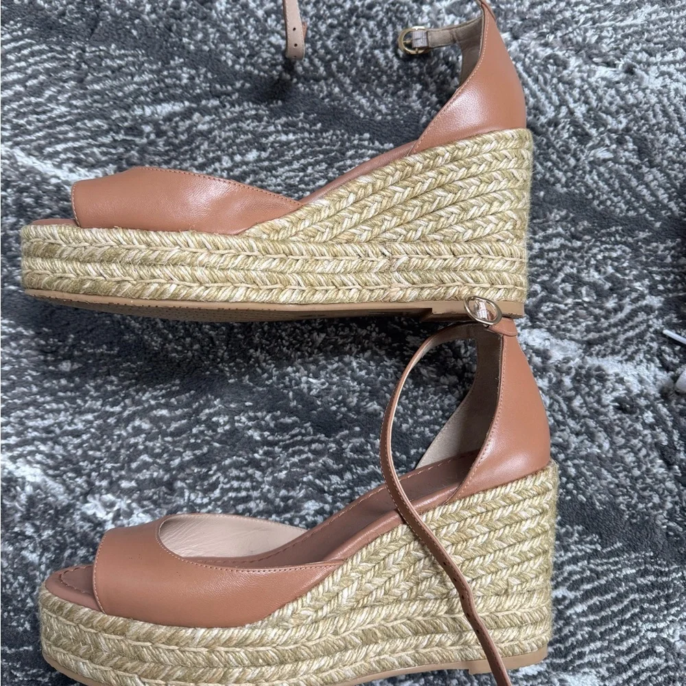 Stuart Weitzman Tan Espadrilles